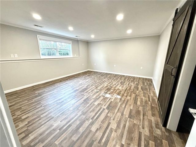 311 S COUNTRY CLUB Road, Maryville, MO 64468