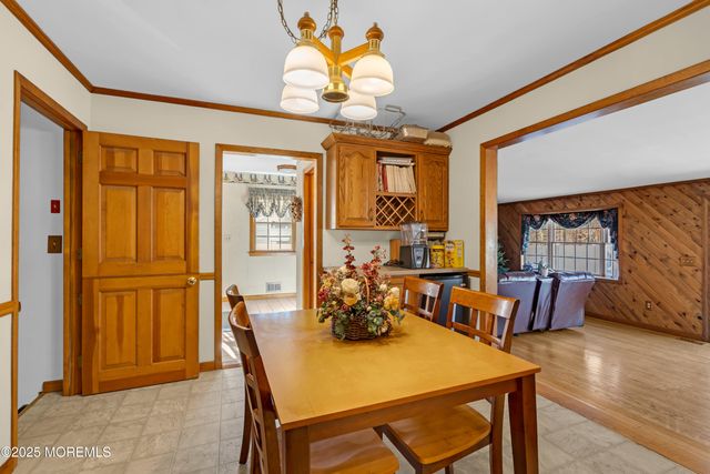 127 Mello Lane, Toms River, NJ 08753