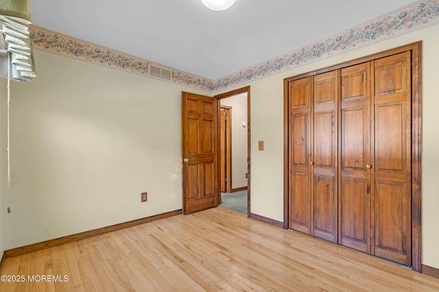 127 Mello Lane, Toms River, NJ 08753