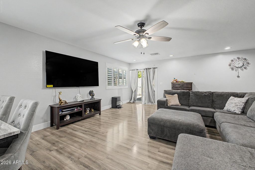 4924 S 23RD Avenue, Phoenix, AZ 85041 — photo 3