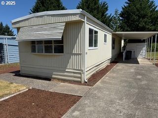 4800 BARGER Dr 60, Eugene, OR 97402