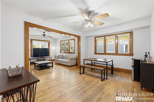 1741 Godwin Avenue, Grand Rapids, MI 49507