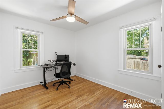 1741 Godwin Avenue, Grand Rapids, MI 49507