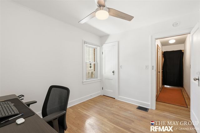 1741 Godwin Avenue, Grand Rapids, MI 49507