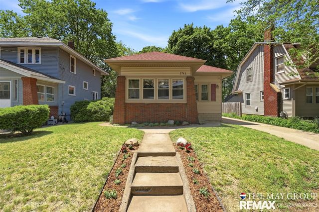 1741 Godwin Avenue, Grand Rapids, MI 49507
