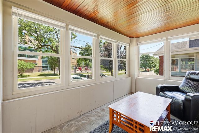 1741 Godwin Avenue, Grand Rapids, MI 49507