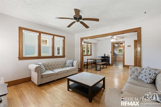 1741 Godwin Avenue, Grand Rapids, MI 49507