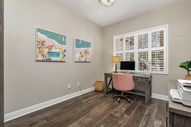 133 Citadel Circle, Jupiter, FL 33458