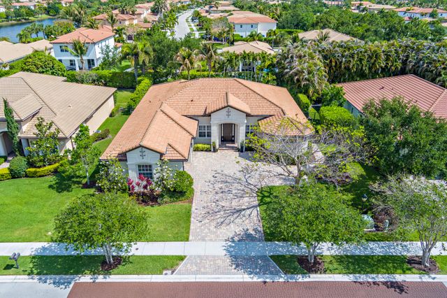 133 Citadel Circle, Jupiter, FL 33458