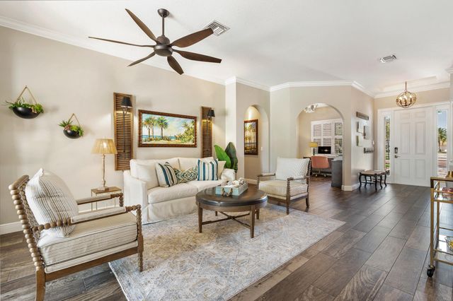 133 Citadel Circle, Jupiter, FL 33458