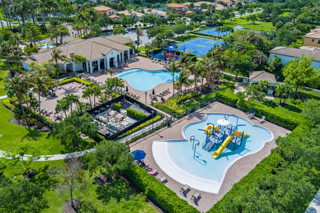 133 Citadel Circle, Jupiter, FL 33458