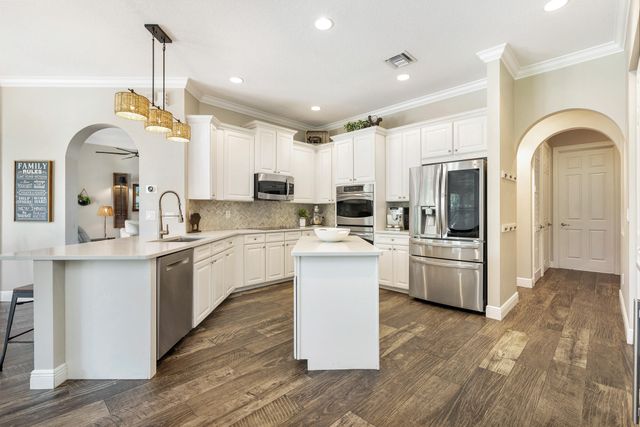 133 Citadel Circle, Jupiter, FL 33458
