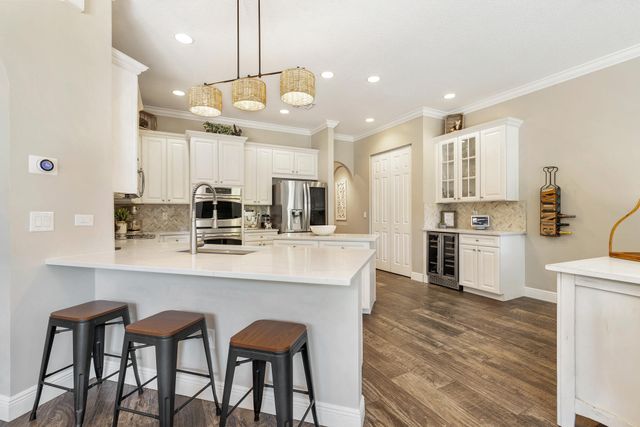 133 Citadel Circle, Jupiter, FL 33458