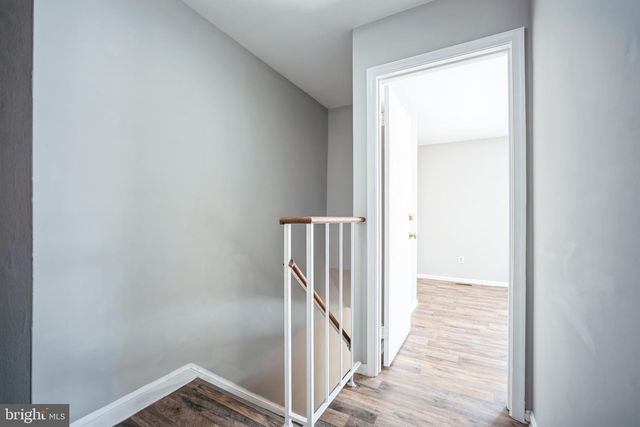 4834 NASH DR, Fairfax, VA 22032