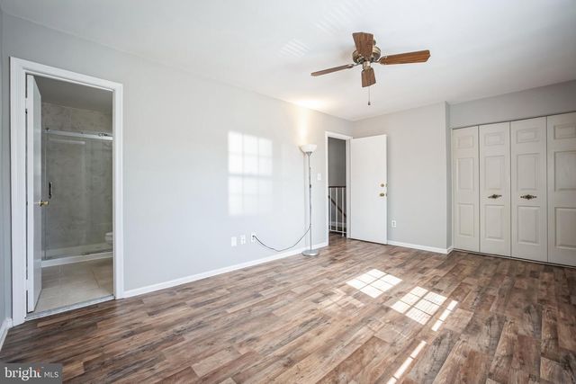 4834 NASH DR, Fairfax, VA 22032