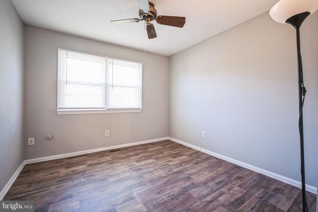 4834 NASH DR, Fairfax, VA 22032