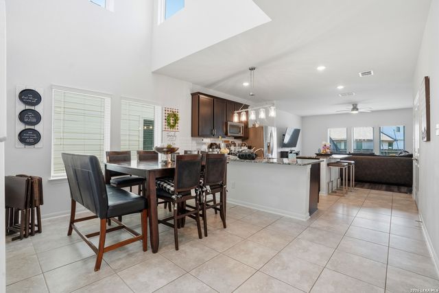 9138 Portobello Way, Converse, TX 78109