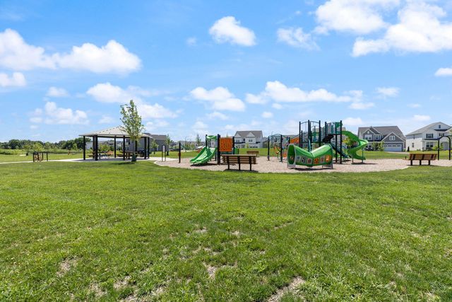 2265 Horseshoe Circle, Naperville, IL 60564