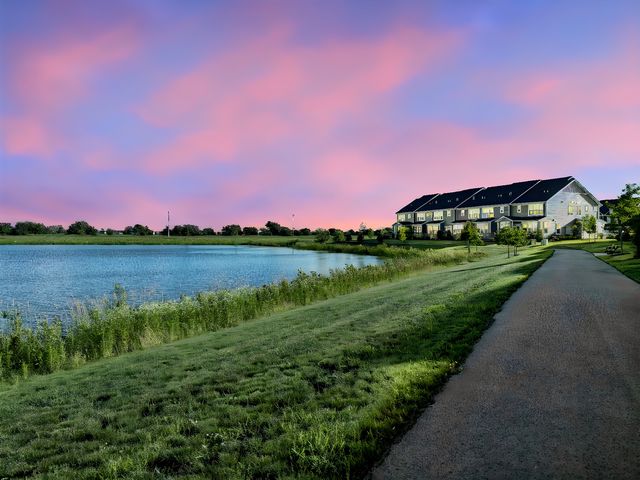 2265 Horseshoe Circle, Naperville, IL 60564