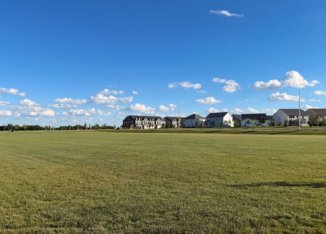 2265 Horseshoe Circle, Naperville, IL 60564