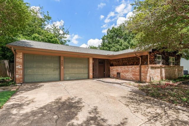 716 Gaylewood Drive, Richardson, TX 75080