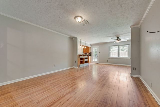 716 Gaylewood Drive, Richardson, TX 75080