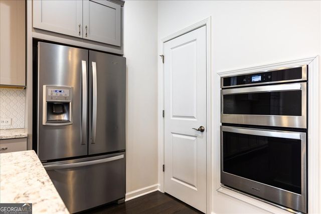 6608 Sterling Drive, Sandy Springs, GA 30328