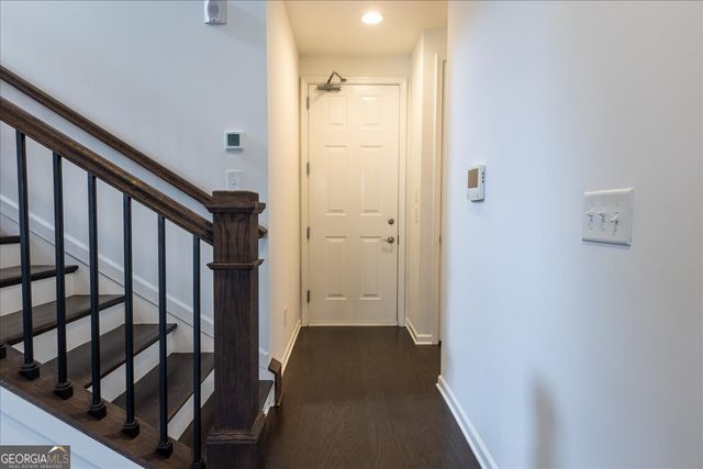 6608 Sterling Drive, Sandy Springs, GA 30328