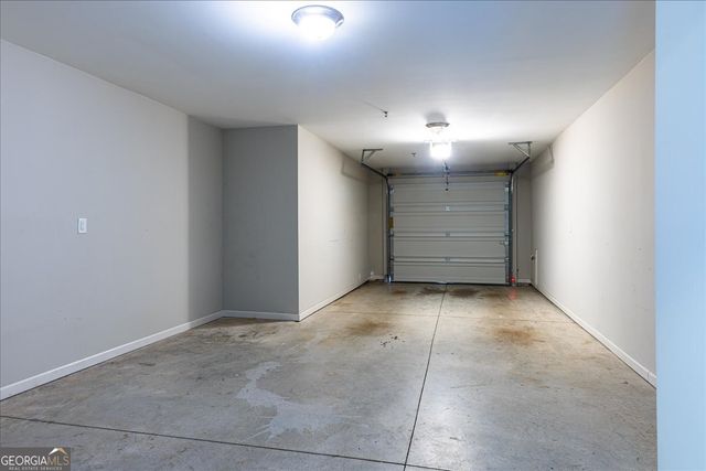 6608 Sterling Drive, Sandy Springs, GA 30328