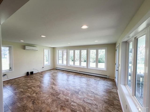 14929 Nobil Drive, Monroe Twp, MI 48161