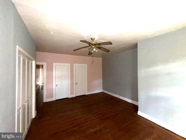 3235 SHANNON DR, Baltimore, MD 21213