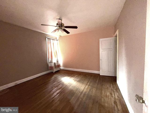 3235 SHANNON DR, Baltimore, MD 21213