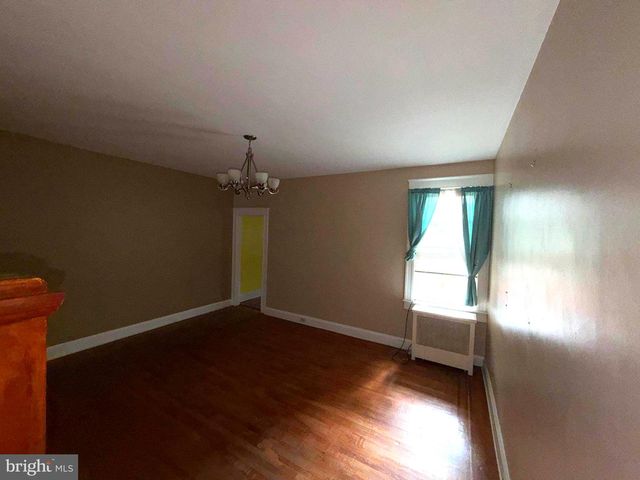 3235 SHANNON DR, Baltimore, MD 21213