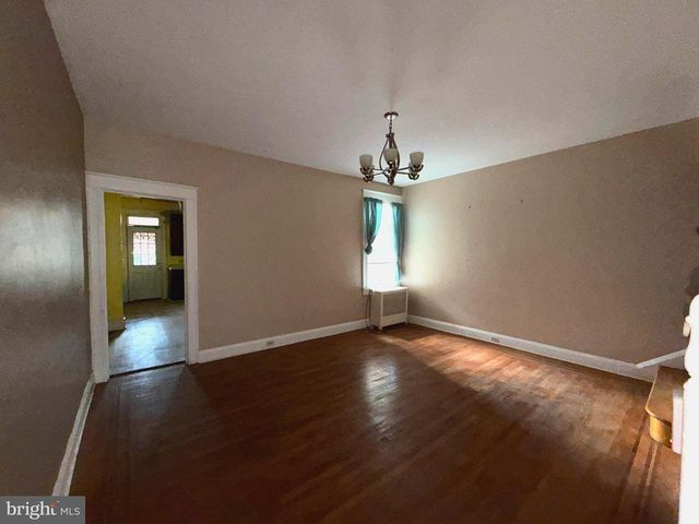 3235 SHANNON DR, Baltimore, MD 21213