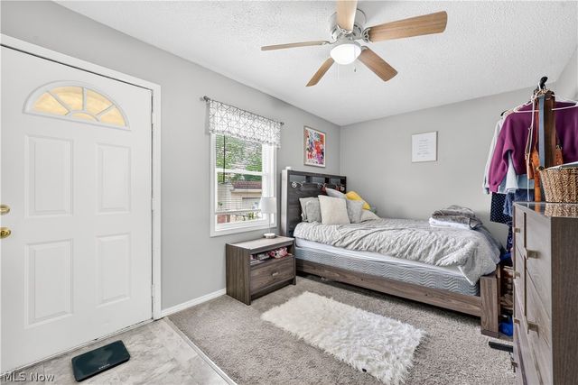 6115 Brownfield Drive, Parma, OH 44129