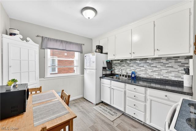 6115 Brownfield Drive, Parma, OH 44129