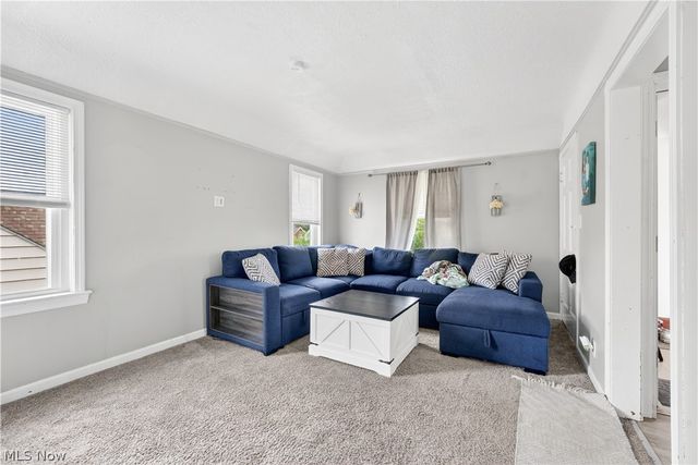 6115 Brownfield Drive, Parma, OH 44129