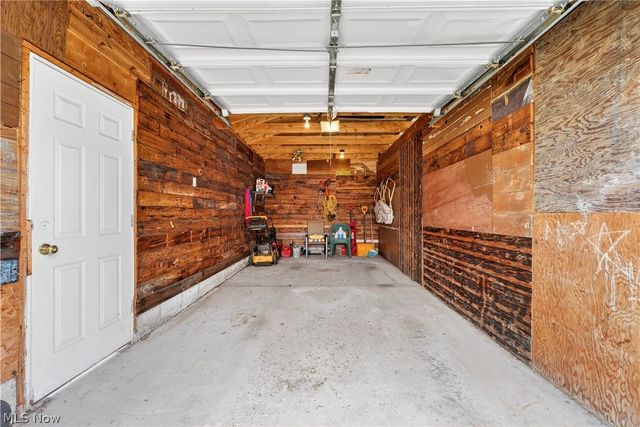 6115 Brownfield Drive, Parma, OH 44129