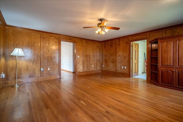 3115 Waynesboro Hwy, Lawrenceburg, TN 38464