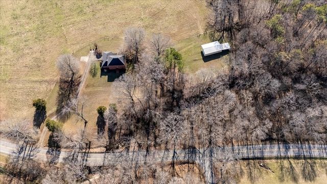 3115 Waynesboro Hwy, Lawrenceburg, TN 38464