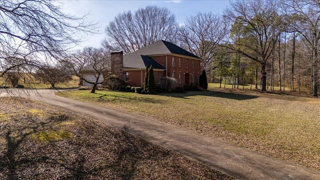 3115 Waynesboro Hwy, Lawrenceburg, TN 38464