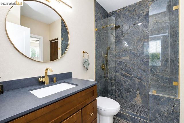 5421 E Creek Ct, Antioch, CA 94531