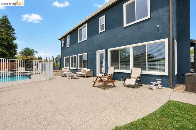 5421 E Creek Ct, Antioch, CA 94531