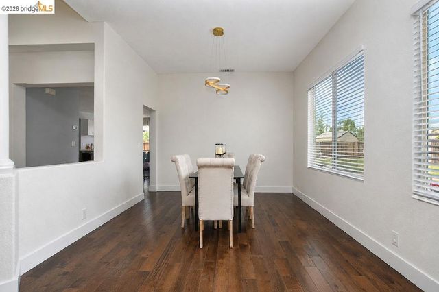 5421 E Creek Ct, Antioch, CA 94531