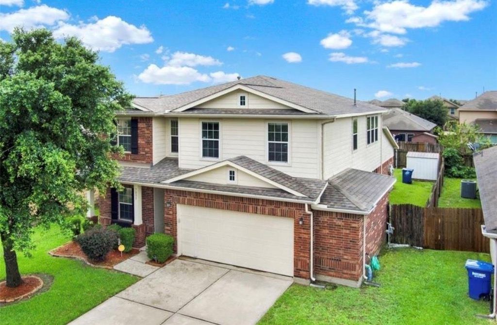 7035 Primrose Road, Baytown, TX 77521