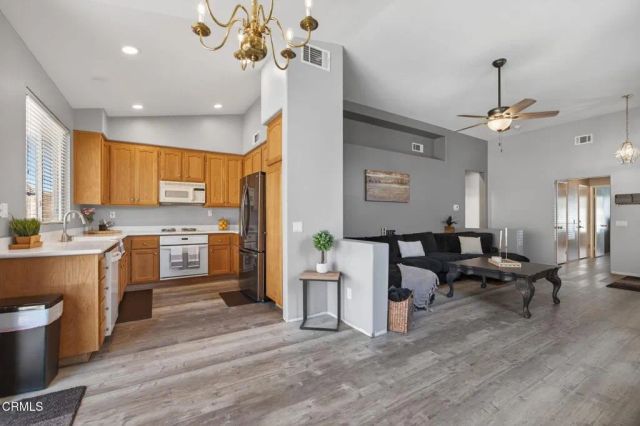 5205 San Francesca Drive, Camarillo, CA 93012