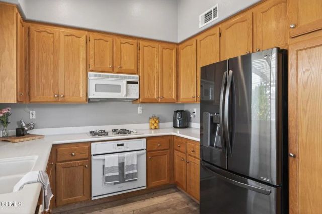 5205 San Francesca Drive, Camarillo, CA 93012