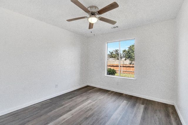 2607 Nelson Boulevard, Selma, CA 93662