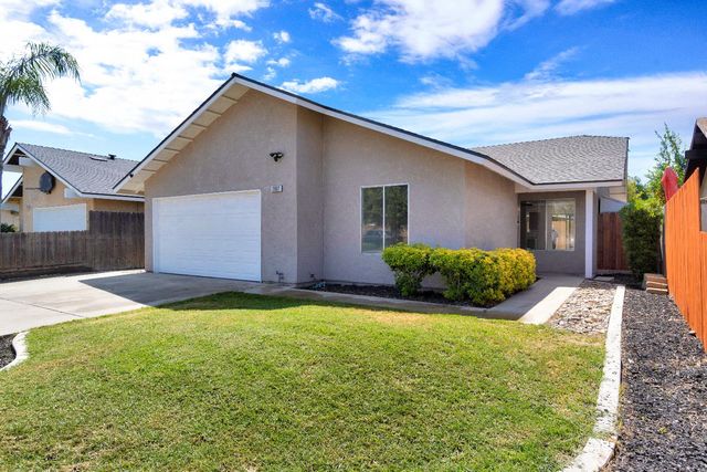 2607 Nelson Boulevard, Selma, CA 93662