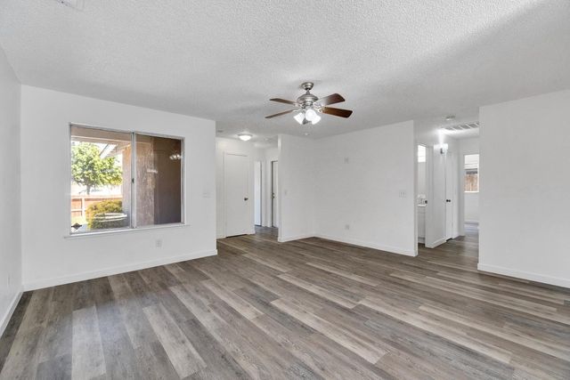 2607 Nelson Boulevard, Selma, CA 93662